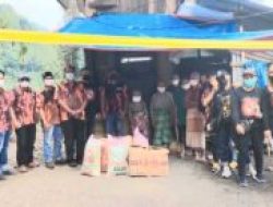 Pengurus Bhayangkari Cabang Palopo Peduli Korban Kebakaran di Binturu