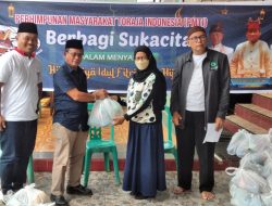 PMTI Serahkan Sembako 100 Paket di Masjid Besar Rantepao