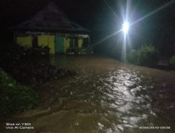 Puluhan Rumah Terendam Banjir di Luwu, Gubernur Sulsel Kirim Bantuan Logistik