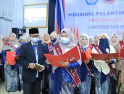 Beberapa Pimpinan PTS dan Ketua-Ketua IBI se Sulawesi Menjadi Mahasiswa Profesi Bidan UMB