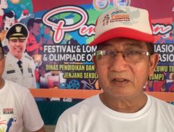 Kadis Pendidikan Kebudayaan Luwu Timur Gunakan Bahasa Inggris Dalam Sambutannya Membuka Festival Lomba Seni Nasional