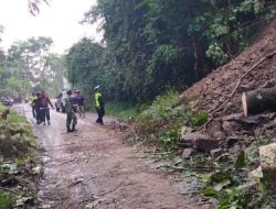 Poros Palopo-Rantepao di Km 11 Sempat Tertutup Longsor, Sudah Bisa Dilewati