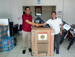 UNCP Palopo Meriahkan Jalan Sehat Palopo Pos, Sumbang 1 Mesin Cuci