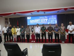 Asisten III Buka Bimtek Smart City Palopo