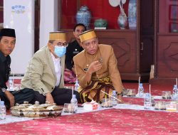 HM Judas dan RMB Kompak Sambut Pangdam Hasanuddin di Istana Datu Luwu