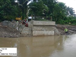 Progres Pembangunan Jembatan Poringan di Walenrang Luwu 45,25%