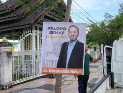 Jelang Jalan Santai NasDem,  Banner dr Nasar Terpasang di Pusat Kota Palopo