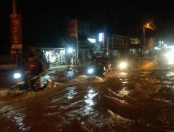 Pasca Hujan Deras, Jalan Protokol Palopo Kembali Banjir