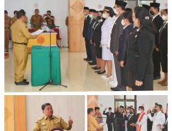 Ombas Lantik 5 Pejabat Administrator dan 11 Kepala Sekolah Lingkup Pemerintah Kabupaten Toraja Utara