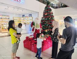 Nuansa Natal dan Tahun Baru 2023 di City Market Palopo