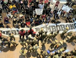 Demo Anarkis di Kantor Gubernur, Satpol PP Sulsel: Minta Polda Sulsel Selidiki dan Tangkap Pelaku Pengrusakan dan Kekerasan