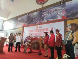 Wamen Perdagangan Jerry Sambuaga Buka Rakernas XI PMKRI di Tana Toraja