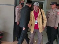 Ketua DPRD Luwu Timur Viral Videonya Gara-gara Tolak Berjabat Tangan dengan Warga, Ini Pembelaan Aripin