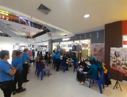PKM Wara Utara Kota Turunkan 19 Tenaga Kesehatan Cek Kesehatan dan Vaksin Karyawan City Market