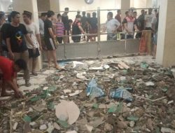 14 Warga Luka-luka Tertimpa Kubah Masjid Amruk di Makassar
