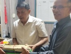 Ketua dan Sekretaris YICDS Serahkan FC Dokumen Asli Lahan IC ke Penyidik