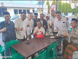 Rektor UNM Husain Syam Ngopi Bareng Pengurus IKA Unhas, Buku Prof Panggilan ‘Pulang Kampung’ Sempat Dibahas