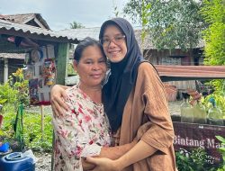 Anak dan Ibu Terpisah 27 Tahun, Saling Diketemukan Berkat Bantuan Netizen