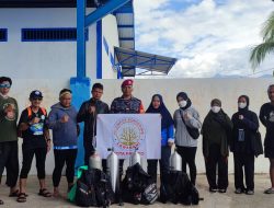 Kelompok Konservasi LAWARANI Lestarikan Terumbu Karang Teluk Bone, Tebar 30 Rak Transplantasi