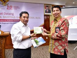 Pj Gubernur Sulsel – Kepala OJK Bahas Literasi Keuangan dan Ekosistem Bisnis Budidaya Pisang