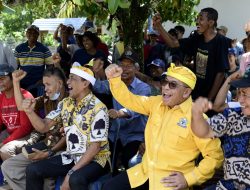 Warga Bali di Lutim Antusias Yel-yel Prabowo-Gibran Bareng Hasrul dan IAS