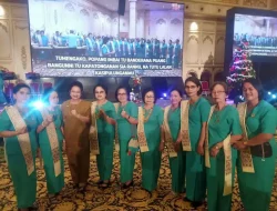 Senator Lily Salurapa Kagumi Konsep Perayaan Natal PWGT Klasis Makassar Tengah