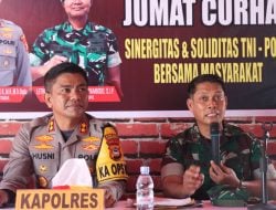 Hadiri Jumat Curhat, Danramil 1403-12 Kecamatan Bonebone Kapten arh Irfan: TNI Siap Bersama Polri Jaga Keamanan