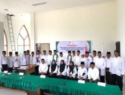 Dr. H. Abubakar Wasahua Melantik PD BAKOMUBIN Luwu dan Silaturahmi dengan Persamil