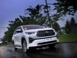 Kijang Innova Zenix HEV dan Yaris Cross HEV Dongkrak Penjualan xEV Toyota Hingga 750%