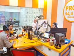 Talkshow di Radio, Satuan Lalu-Lintas Pelabuhan Makassar Sosialisasikan Kamseltibcarlantas Kepada Masyarakat