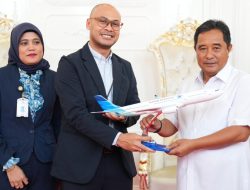 Pj Gubernur Sulsel Minta Garuda Indonesia Tambah Rute Penerbangan Domestik dan Internasional