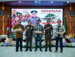 Staf Ahli Jaksa Agung Leonard Eben Ezer Simanjuntak Membuka Seminar Budaya Unggul dari Sulsel untuk Indonesia