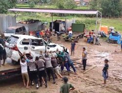 Kecelakaan di Poros Salubarani, Mobil Terjun ke Sungai