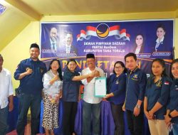 Serius Maju Pilkada Tana Toraja, JRM Daftar di Tiga Parpol Didampingi Istri Hingga Relawan Garda Muda