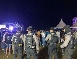 Personel Sat Samapta Polres Luwu Utara Intensifkan Patroli di Pasar Malam untuk Menjamin Keamanan