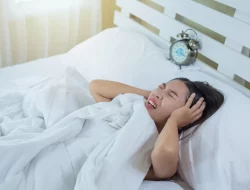 Ini 5 Kebiasaan Buruk yang Harus Dihindari Saat Bangun Tidur, Bisa Picu Stres dan Gangguan Kecemasan