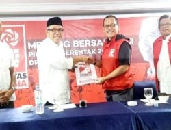 Silaturahmi ke DPW PSI Sulsel, IAS Serahkan Berkas Pendaftaran Permohonan Dukungan Balon Gubernur Sulsel