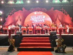 Dekranasda Ikut Sukseskan Festival Sulsel Menari, Dorong Kreatifitas Desainer Lokal Melalui Fashion Show