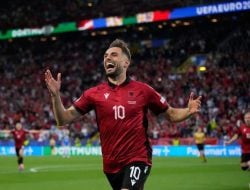 Pemain Albania Nedim Bajrami Cetak Sejarah di Euro 2024 Usai Bobol Gawang Italia, Tapi Sayang…