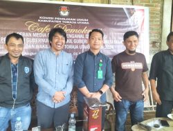 KPU Toraja Utara Gelar Cafe Demokrasi Bersama Jurnalis, Ketua KPU: Kami Harap Media Kontrol Tiap Tahapan Pilkada Sesuai Aturan dan Berimbang