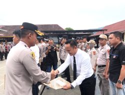 25 Personil Polres Palopo Diberikan Piagam Penghargaan atas Dedikasi dan Kinerja Luar Biasanya