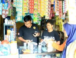 Ajak Perangi Rokok Ilegal, Bea Cukai Malili Gelar Operasi di Pasar-pasar Tradisional di Luwu