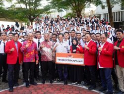 Diundang PKKMB 2024, Dekan Teknik Unhas Sebut Andi Sudirman Alumni Terbaik yang Patut Dicontoh