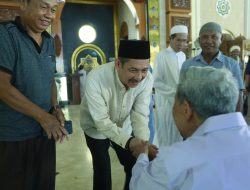 Di Hadapan Jemaah Salat Jumat Masjid Agung Palopo, Pj Wali Kota H. Firmanza Ajak Masyarakat Sukseskan Pilwalkot