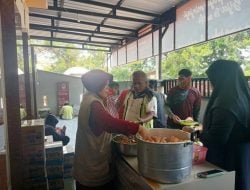 Sehari, RMR Siapkan 200 Porsi Makan Gratis