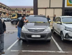 Mobil Dinas Mantan Kepala Perpustakaan UIN Disita Polisi, Ternyata Digunakan Angkut Uang Palsu