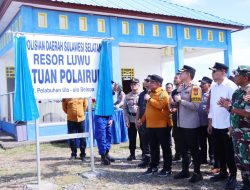 Kapolres Luwu Resmikan Satpolairud, AKBP Arisandi Harap Cegah Tindakan Kriminalitas di Perairan, Lindungi Kawasan Pesisir dan Pulau-pulau Kecil