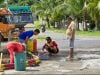 Personil Polsek Waru Kerja Bakti, Ciptakan Lingkungan Sehat