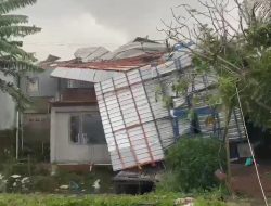 Detik-detik Angin Puting Beliung Terjang Enam Rumah Warga Nikel di Luwu Timur, Bergerak dari Danau Matano