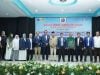 Kepala Lembaga LLDIKTI IX Serahkan SK Prodi Teknik Pertambangan dan Teknik Komputer UMPalopoPada Kegiatan Kuliah Umum dan Launching PMB UMPalopo TA 2025/2026